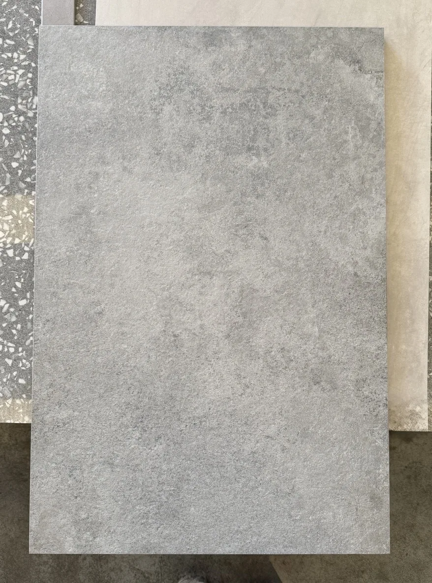 60x90 Atena Grigio Chiaro spessore 2 CM.